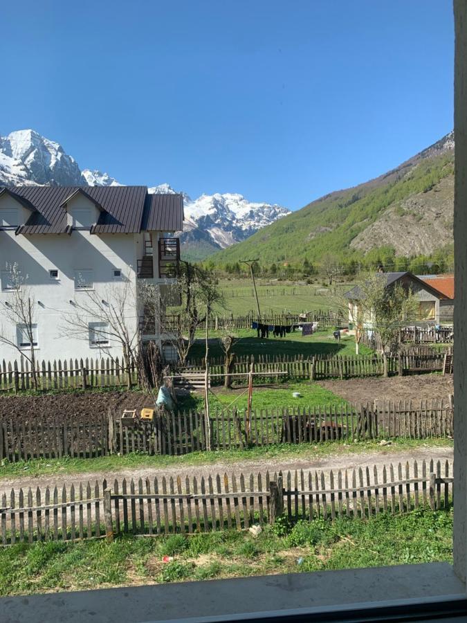 Hotel Bujtina Izet Selimaj Valbone Exterior foto